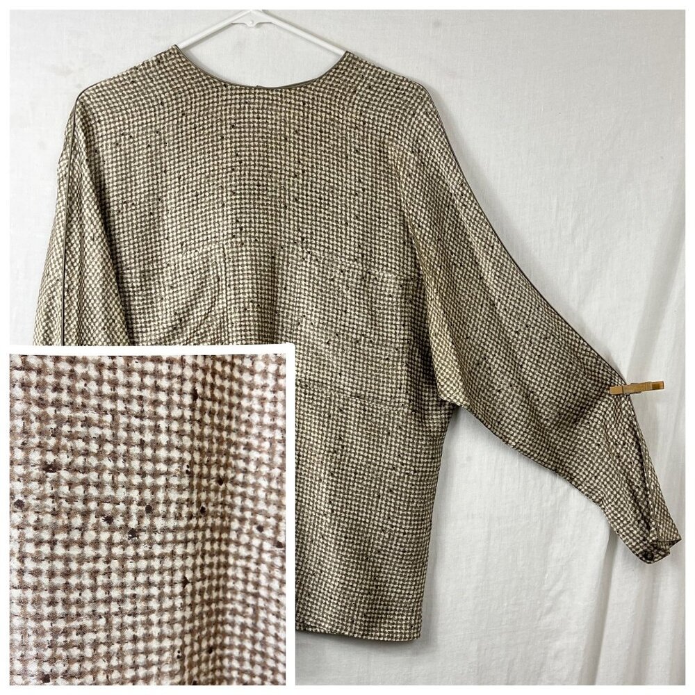 Linda Allard Ellen Tracy 100% Silk Long Sleeve Blouse Sz 10 Abstract Career Boxy